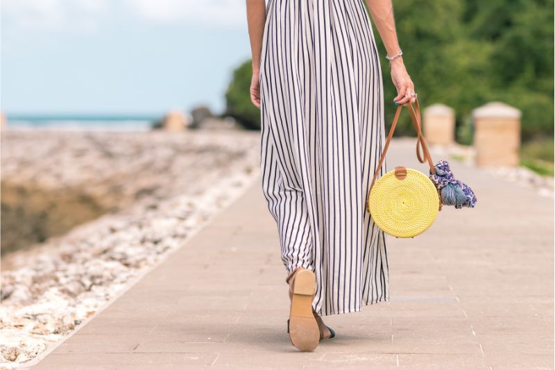 6 Types Of Accessories Every Woman Needs This Summer #summertime #summeressentials #summerbag #typesofaccessories #summershoes #summeroutfits #bevhillsmag