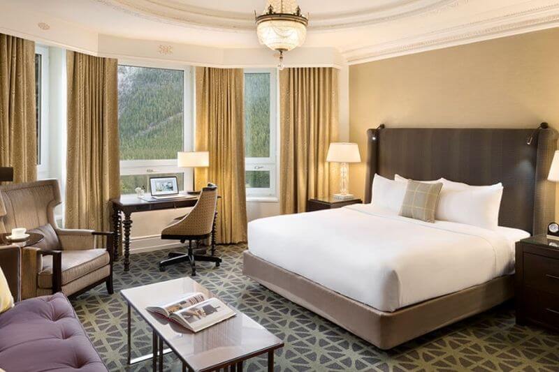 Fairmont Banff Springs: Castle in the Rockies:#beverlyhills #beverlyhillsmagazine #fairmontbanffsprings #fairmont #fairmonthotels #hotelsincanada #banff #luxuryhotels #vacationdestinations #vacationhotels #canada