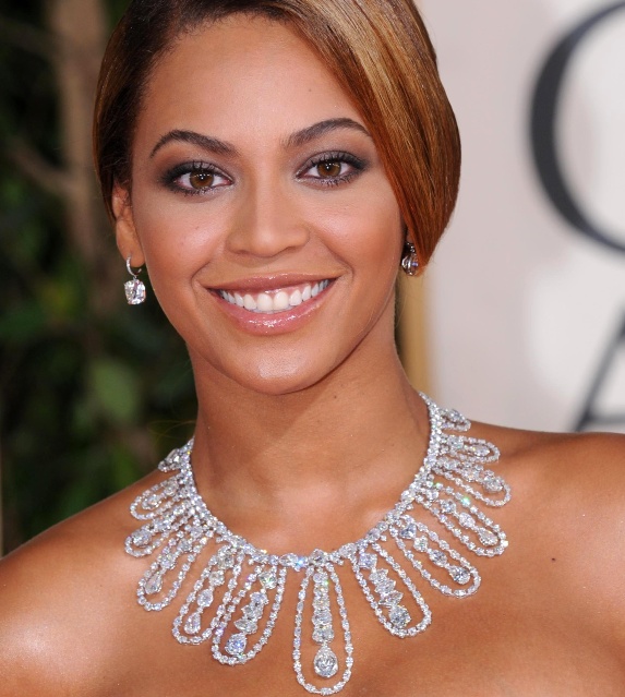 Hollywood Spotlight: Beyonce #beverlyhills #beverlyhillsmagazine #bevhillsmag #celebrities #beyonce #moviestars