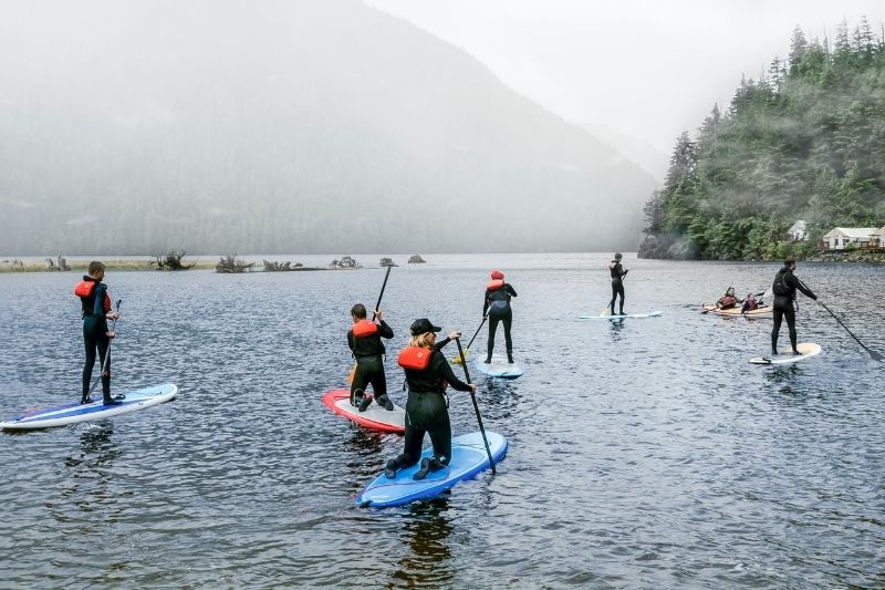 Important Things To Consider Before Paddle Boarding #beverlyhills #beverlyhillsmagazine #paddleboarding #watersport #preventinjuries