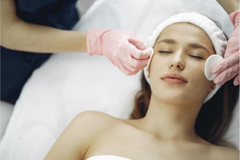 Med Spa Alpharetta: 5 Spa Treatments that Really Work #beverlyhills #beverlyhillsmagazine #medspatreatment #botox #veinremoval #lasertreatment #non-invasivetreatment