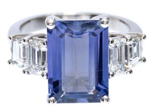 Sapphire Diamond Ring. BUY NOW!!! #shop #fashion #style #shop #shopping #clothing #beverlyhills #handbags #purses #handbags #shopping #diamonds #diamondring #blue #rings #jewelry #jewellery #beverlyhillsmagazine #bevhillsmag