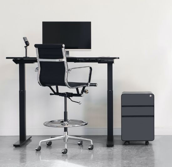 Steelcase Drafting Chair: An Office Chair For Any Job #draftingchair #beverlyhills #beverlyhillsmagazine #steelcasedraftingchairs #greatofficechair #officefurnituremarket #bevhillsmag
