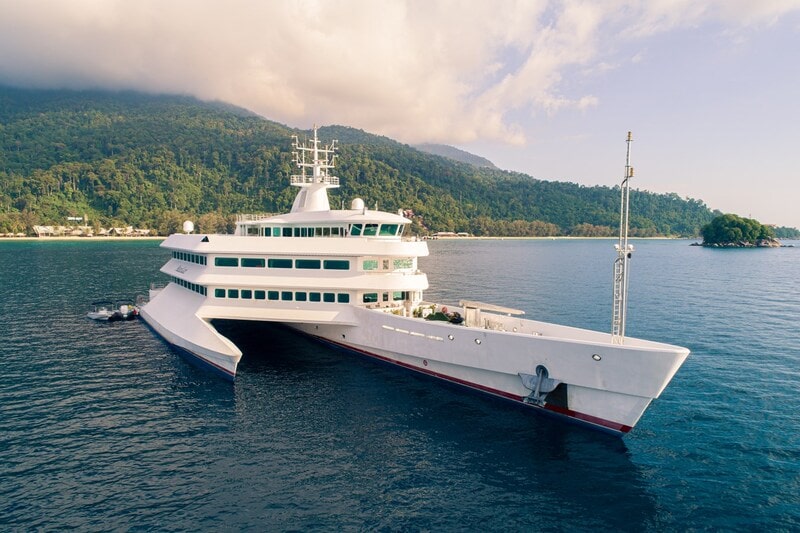 Asean Lady #yachts #luxuryyachts #bevhillsmag #beverlyhillsmagazine #beverlyhills