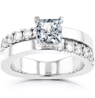 Diamond Ring. BUY NOW!!!