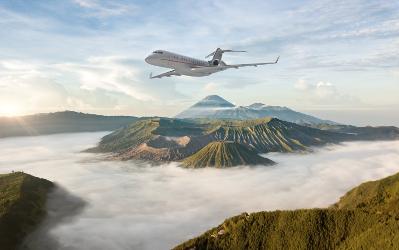 Luxury Jet: Vista Jet GL7500 #privatejets #jets #vistajet #bevhillsmag #beverlyhillsmagazine #beverlyhills 