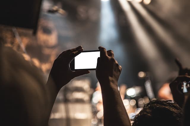 How To Make Your Next Concert Extra Memorable