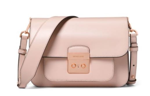 Michael Kors Handbag. BUY NOW!!! #beverlyhillsmagazine #beverlyhills #fashion #style #shop #shopping #shoes #highheels