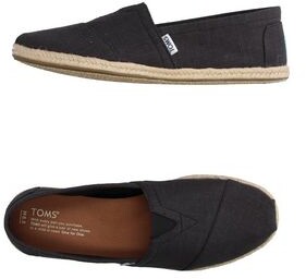Tom's Espadrilles Slip On for Men #fashion #style #shop #Toms #Men #Tomsmen #bevhillsmag #beverlyhillsmagazine #beverlyhills #shoes